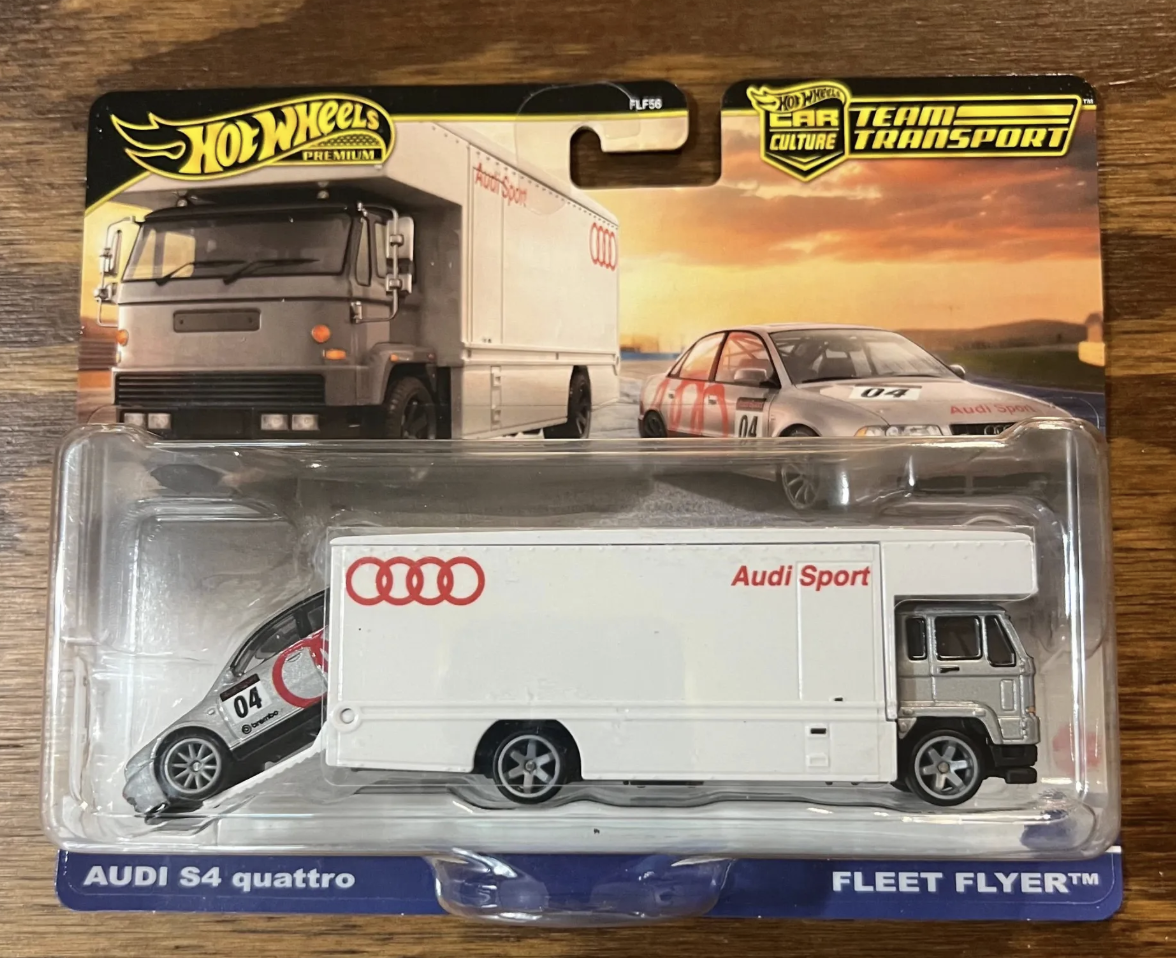 HOTWHEELS TEAM TRANSPORT