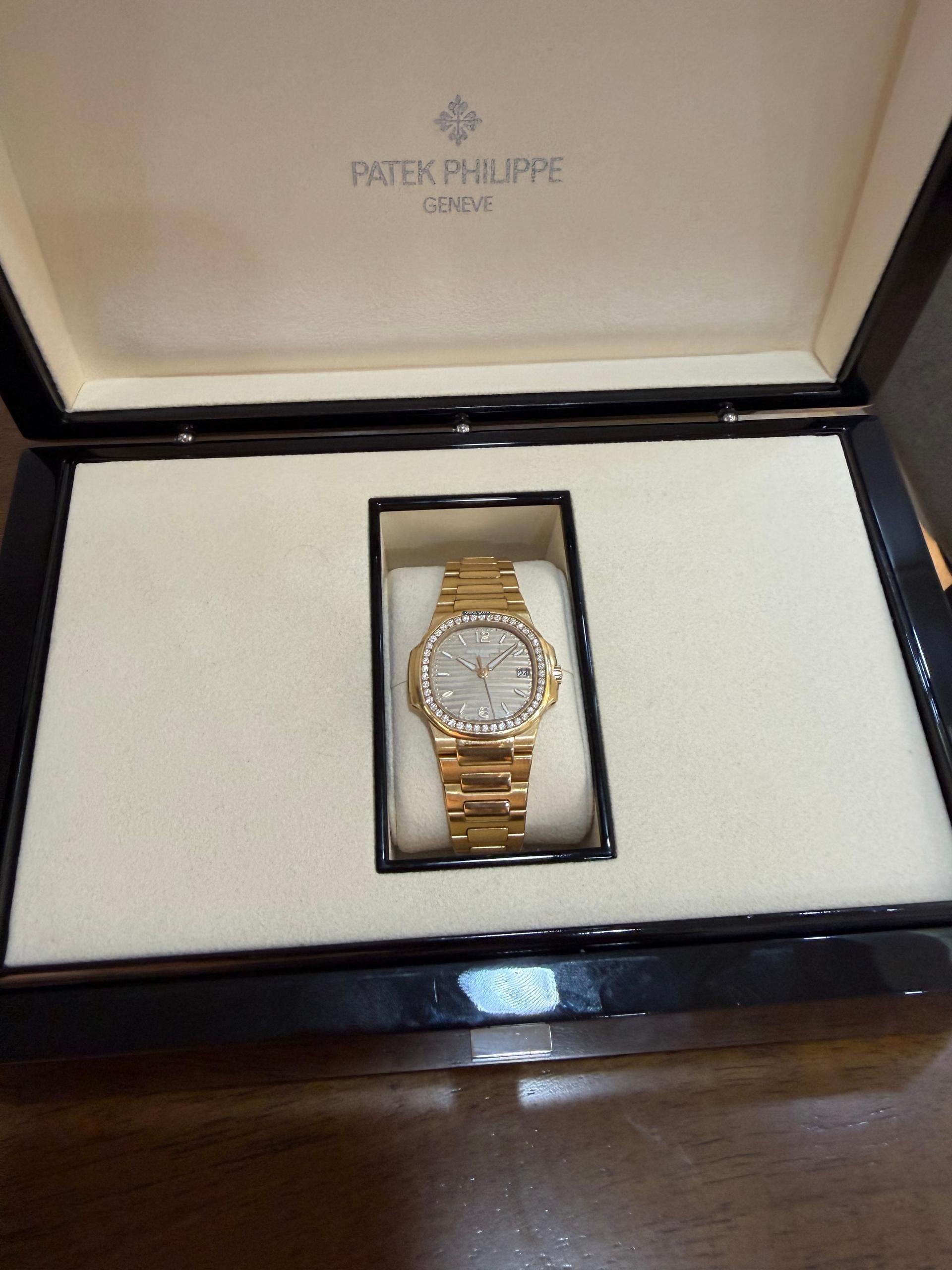 Patek Philippe Nautilus Rose Gold Diamond